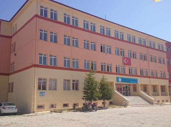 Şehit Hüdayi Çınar Ortaokulu Fotoğrafı